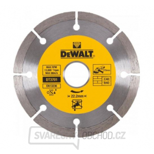 DT3701 Diamantový kotouč ze slinutých karbidů 115x22,2 mm na suché řezání betonu a cihel DeWALT  gallery main image