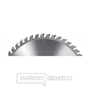 Pilový kotouč 210 × 2,6 × 30 mm, Z24 Pilový kotouč 210 × 2,6 × 30 mm, Z24